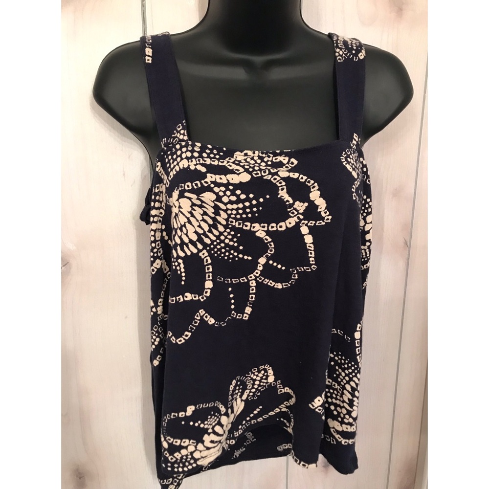 Floral tank